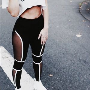 Black and white mesh high waist legging xsmall